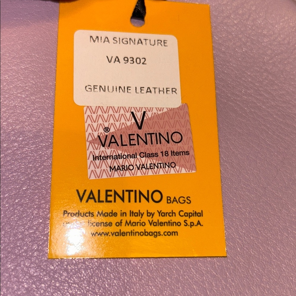 Mario by Mario Valentino Dollaro VLOGO
Leather Crossbody bag - Picture 6 of 7